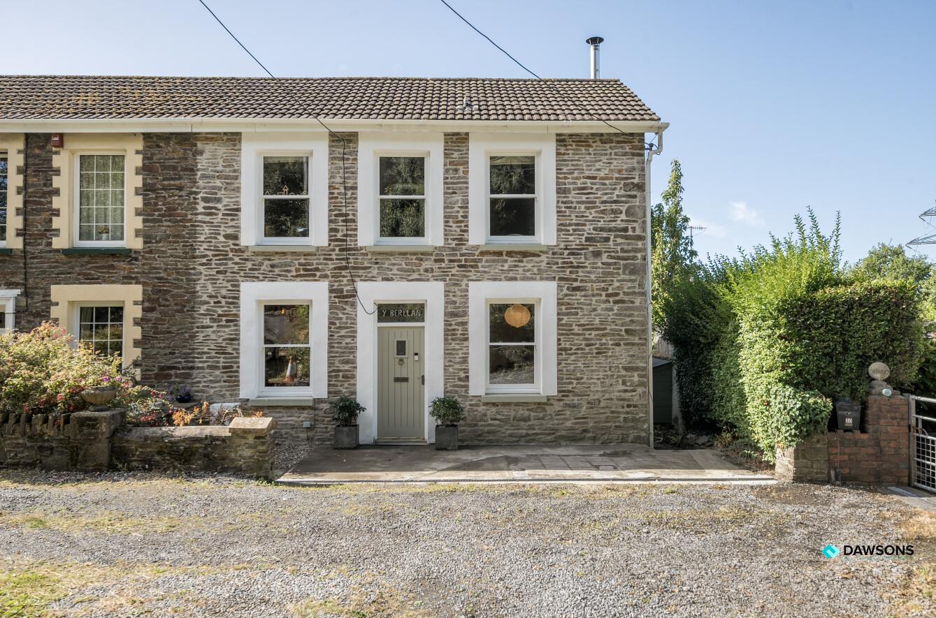 Tyrwaun, Pwll, Llanelli, SA15 4AY